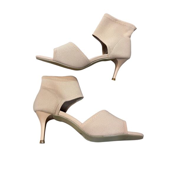 Newbella Shoes - NewBella NWT/NIB Mousse Fit Stiletto Heeled Sandals Cream Sz 10